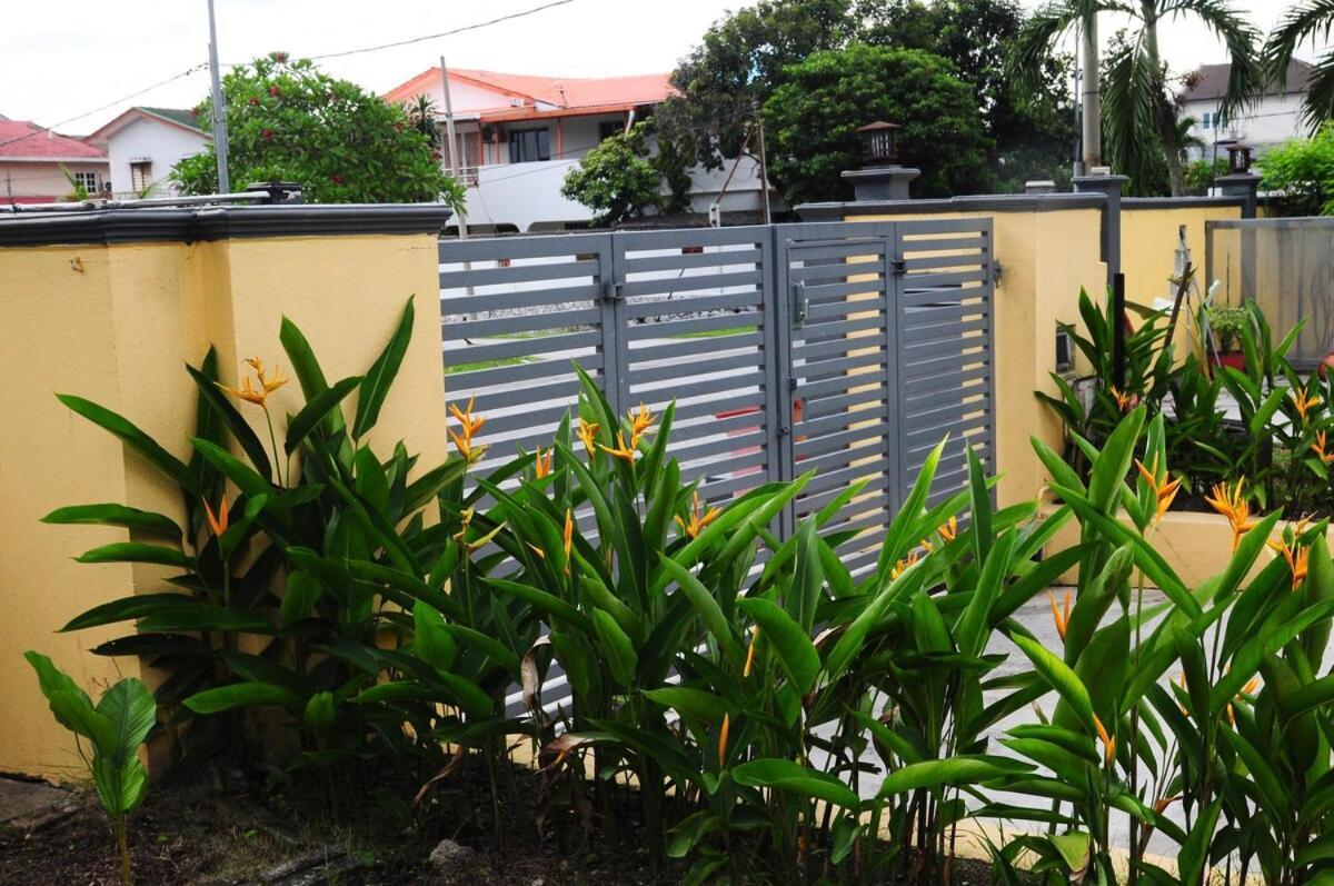 Grayhaus Spacious Bungalow & Garden Villa - Ss3 Petaling Jaya, Near Sunway - Stay Only No Events Eksteriør billede