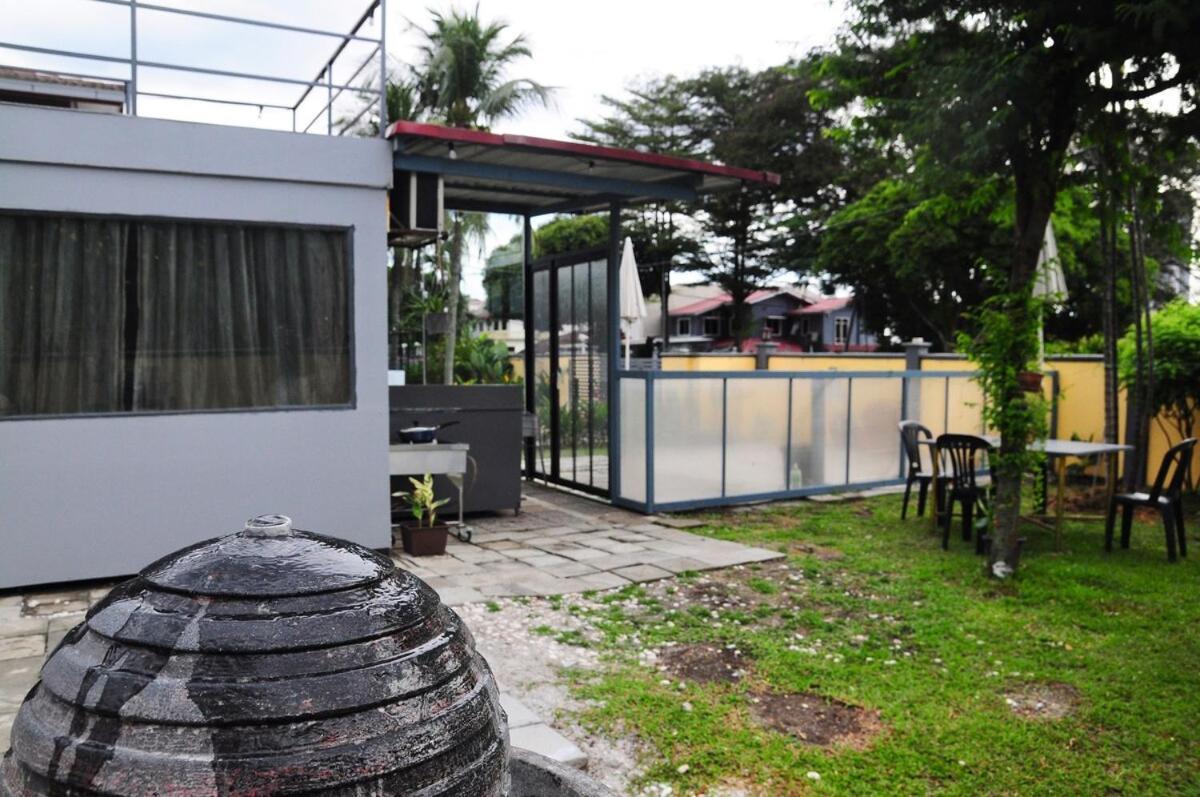 Grayhaus Spacious Bungalow & Garden Villa - Ss3 Petaling Jaya, Near Sunway - Stay Only No Events Eksteriør billede