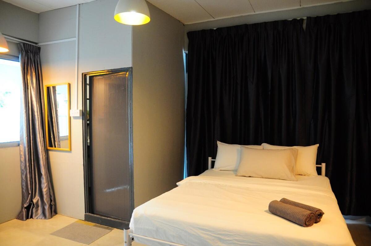 Grayhaus Spacious Bungalow & Garden Villa - Ss3 Petaling Jaya, Near Sunway - Stay Only No Events Eksteriør billede