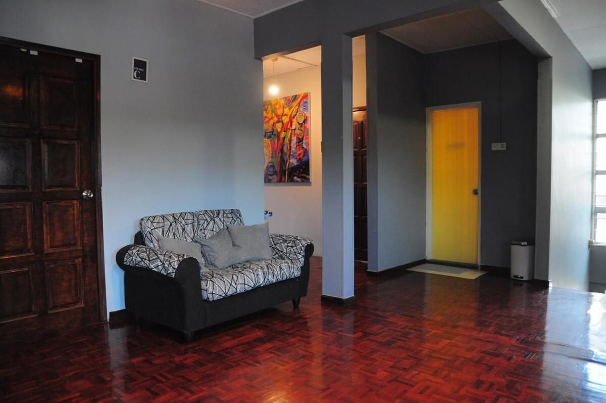 Grayhaus Spacious Bungalow & Garden Villa - Ss3 Petaling Jaya, Near Sunway - Stay Only No Events Eksteriør billede